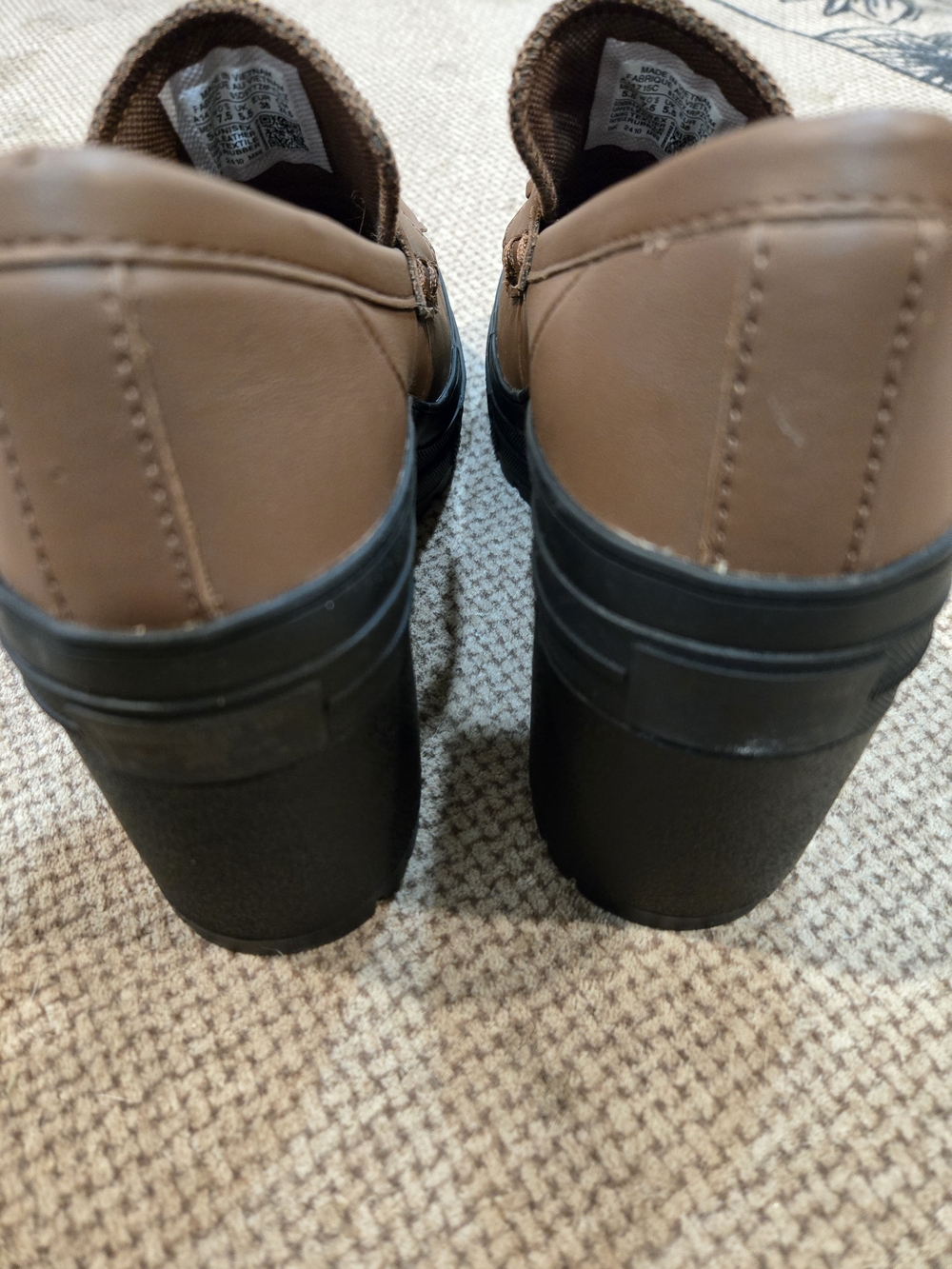 Chuck Taylor Converse Platform Block Heel Loafers SZ 7.5, These Run Small** - Picture 5 of 7
